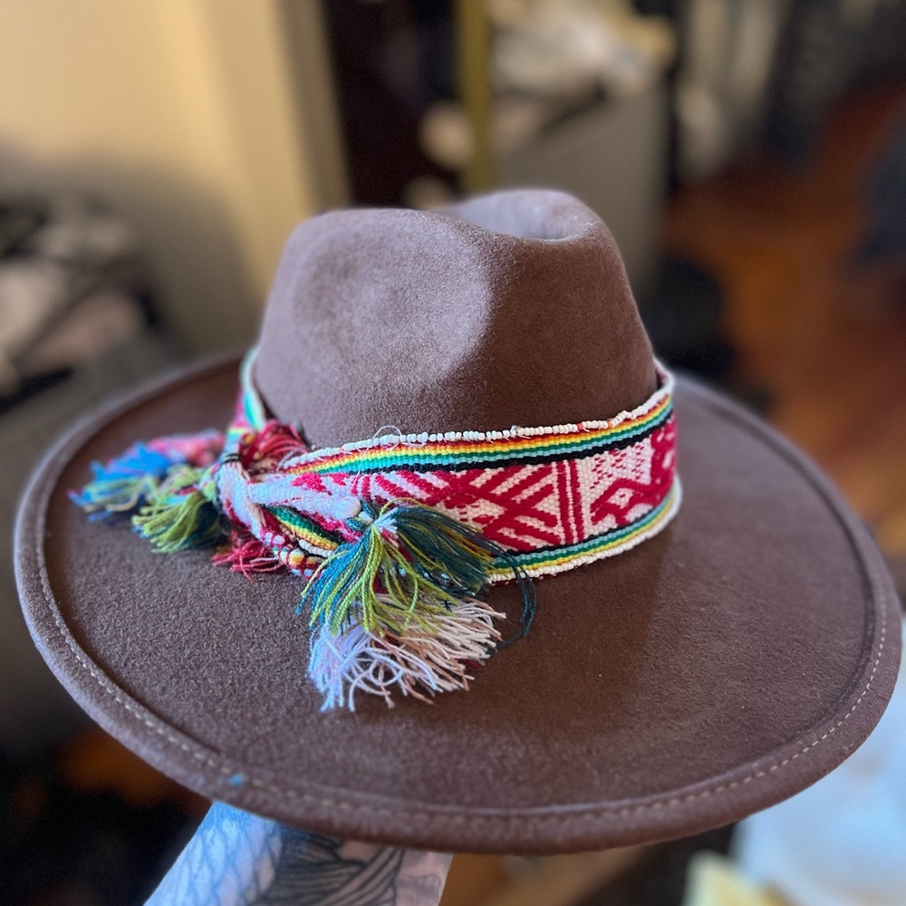 Authentic Peruvian alpaca wool handmade hat with handcrafted wool band